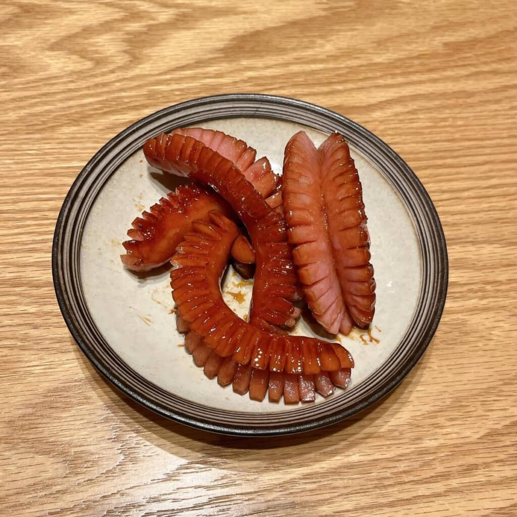ムカデのようにカットされたウインナー