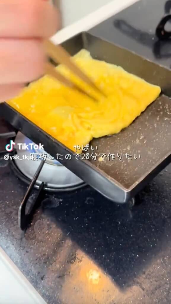 寝坊したのでお弁当作る時間だ20分しかない！