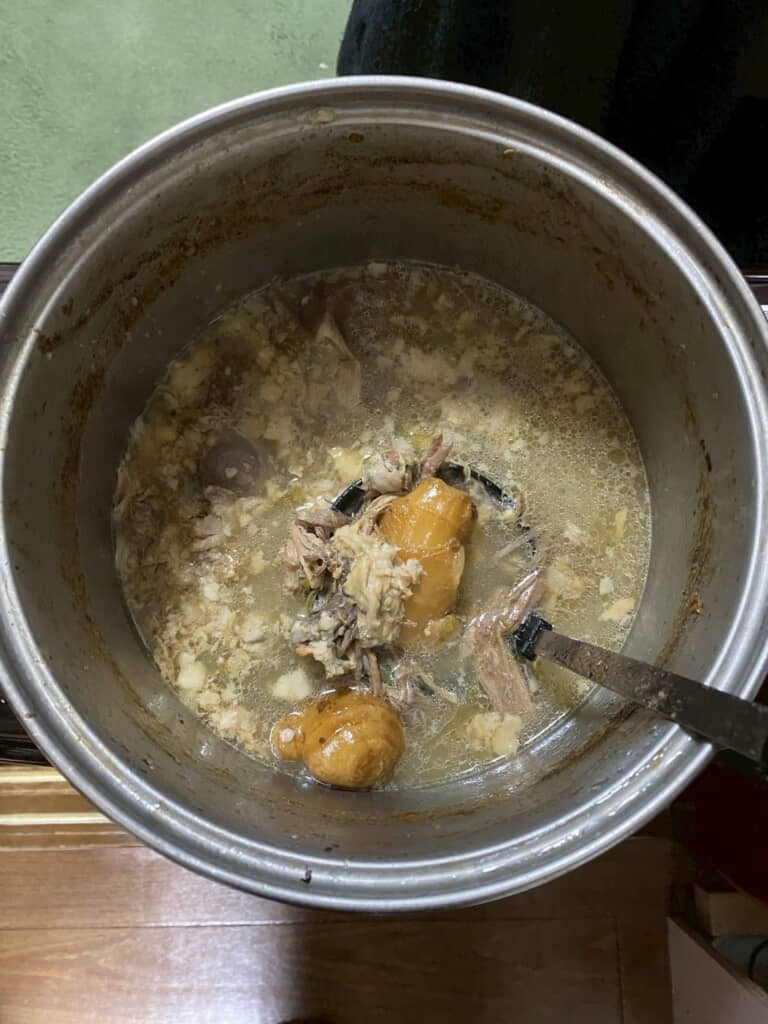 まさかの豚骨スープだと……!?