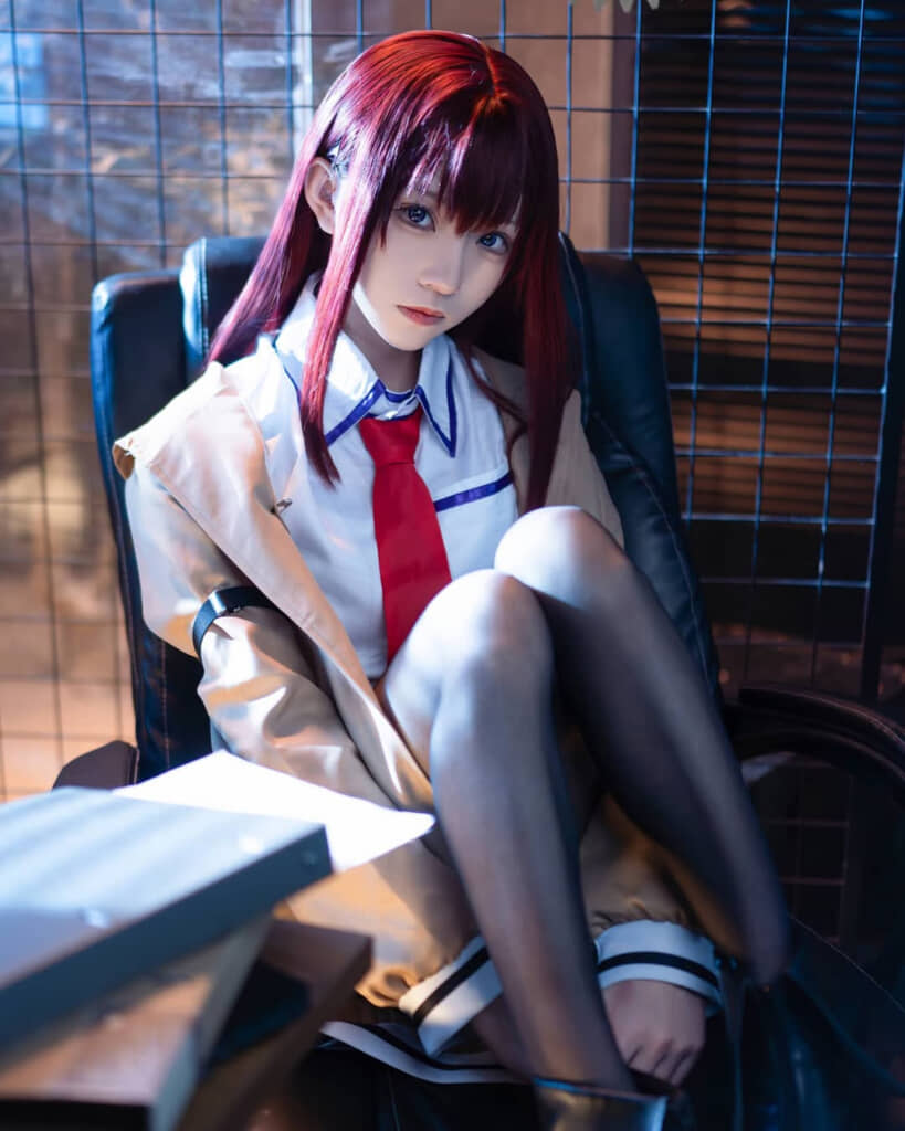 原作そっくりな牧瀬紅莉栖コスプレ