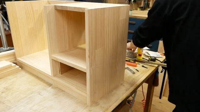 シンク下のオーブンや収納