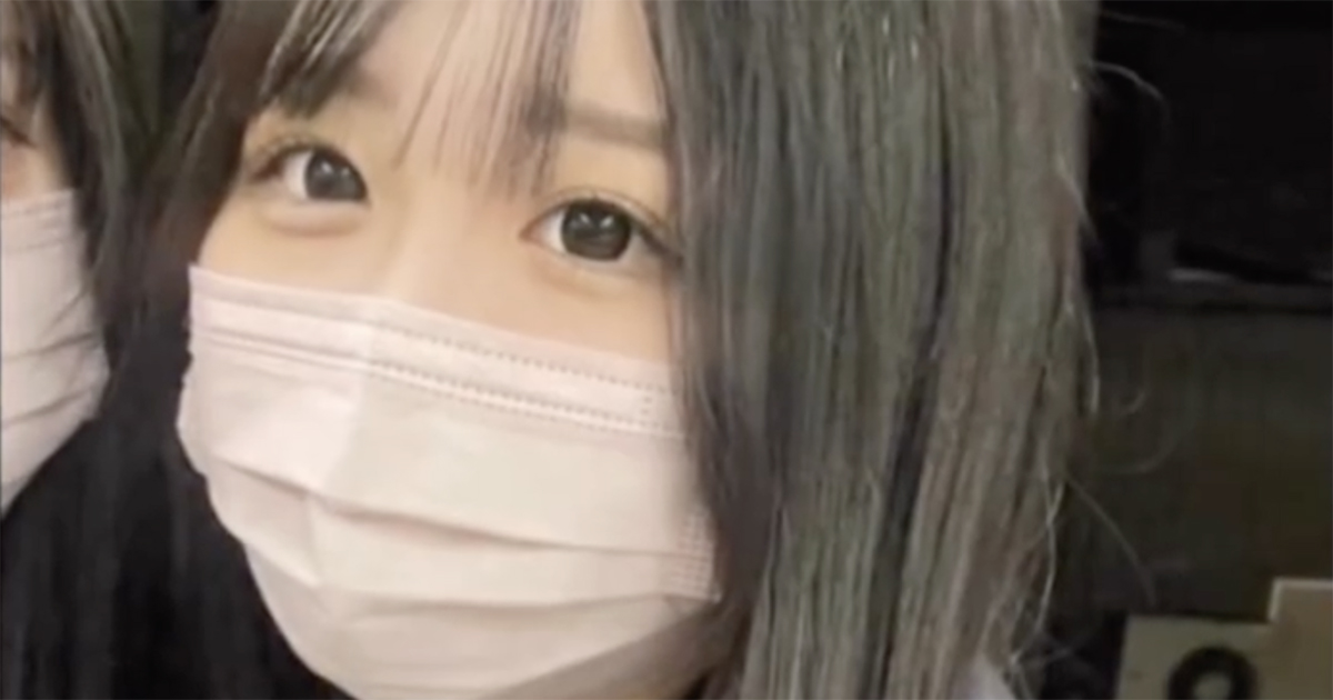 制服姿の素朴な女子高生→4年後…… “体重変わってないのに”激変した現在の姿に「努力の結晶すぎるよ」「ほんとに凄すぎる」(1/2) | 美容 ねとらぼ