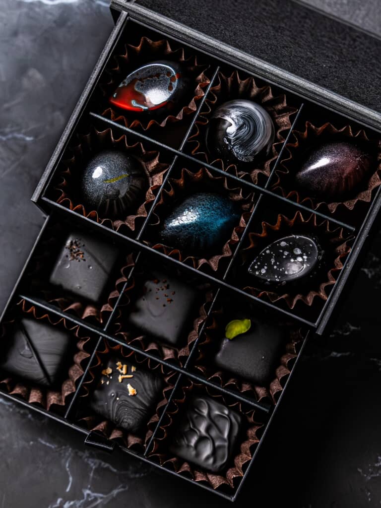 長谷川さんが手掛けたボンボンショコラ