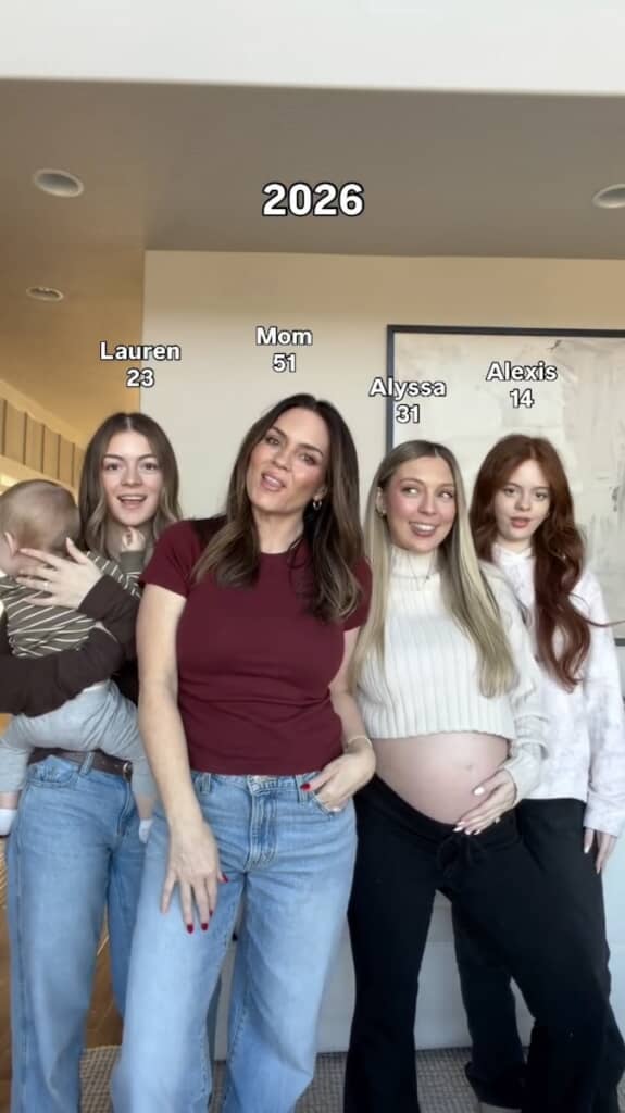 2026年の4人。子どもが生まれたり思春期を迎えたり、いろいろな6年間だったようです