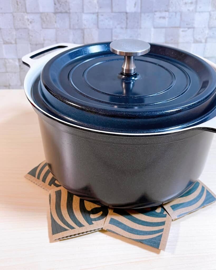 オシャレな鍋敷きに見える