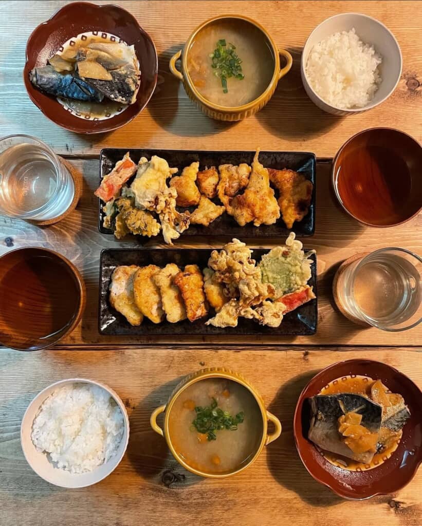 副菜も豪華な天ぷら定食