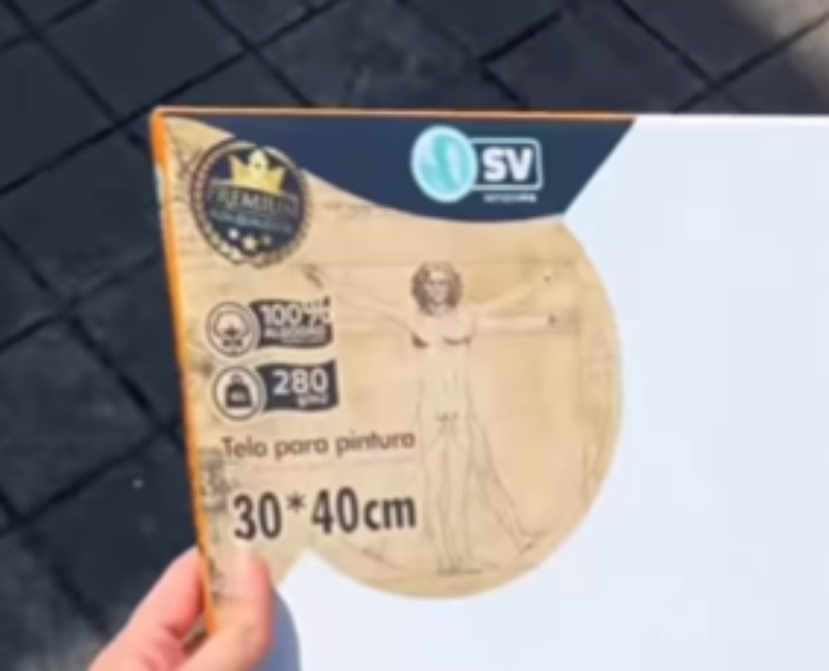 激安キャンバスを分解し、クギをずらっと並べたら……「天才だ!」 まさかまさかの完成品に「想像力の極み」「学校でやったなぁ」【海外】(1/3) | ハンドメイド ねとらぼ