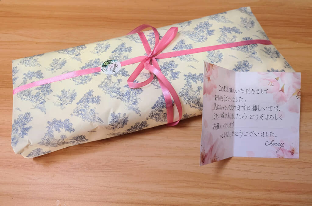 丁寧なラッピング&手紙に感動!