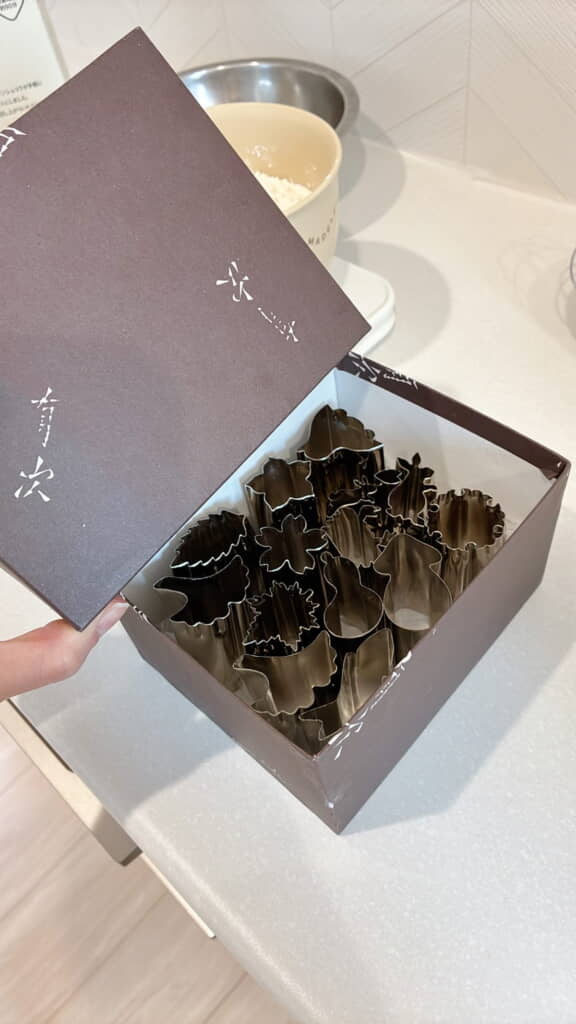 もらい物の箱を開けてみたら……