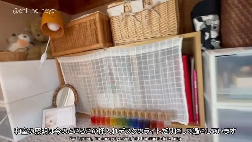 寝室の押し入れデスク