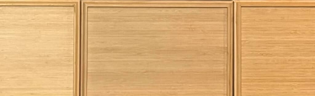 なんか視線を感じると思ったら……