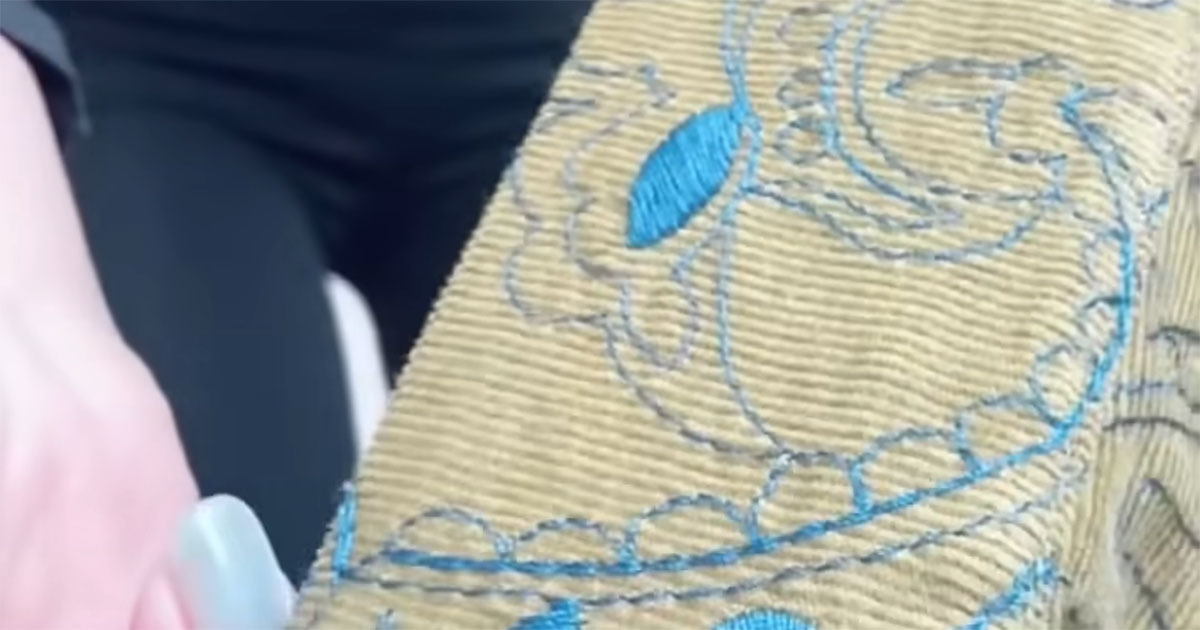 着物愛好家が相撲観戦で国技館へ→こだわりの装いに「おしゃれー！」「素敵です」「凄いアイデア」（1/3） | 女性 ねとらぼ