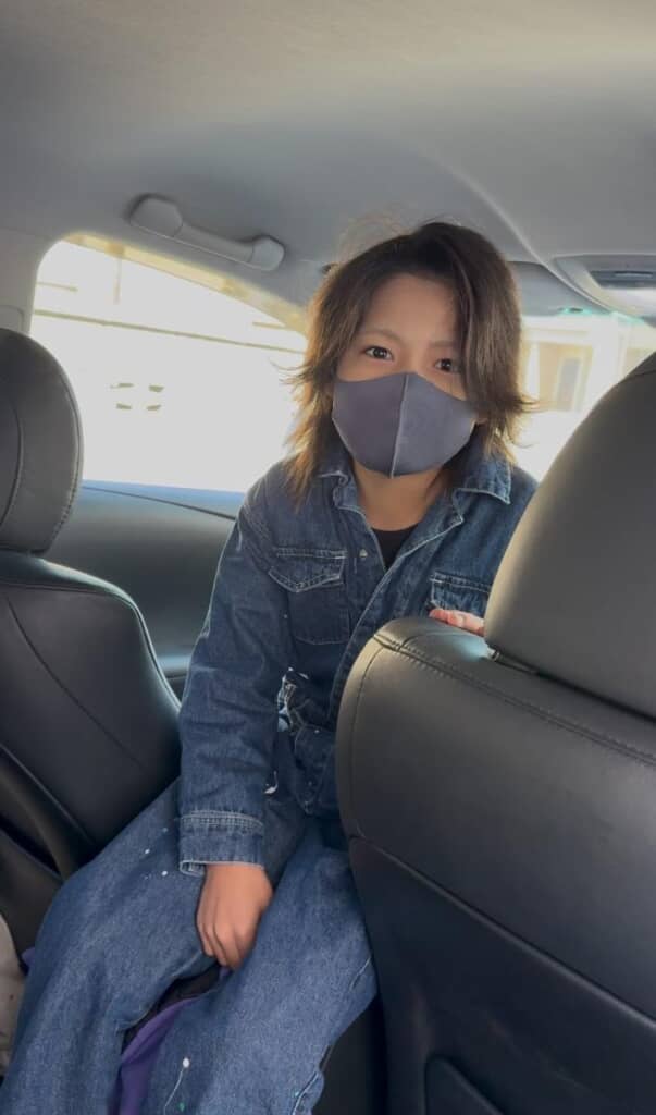 デニムのオールインワンもすてき