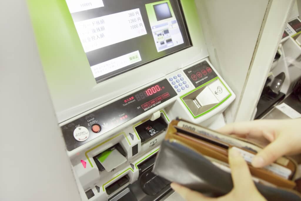 ICOCAにチャージしたら？（イメージ画像／出典：PIXTA）