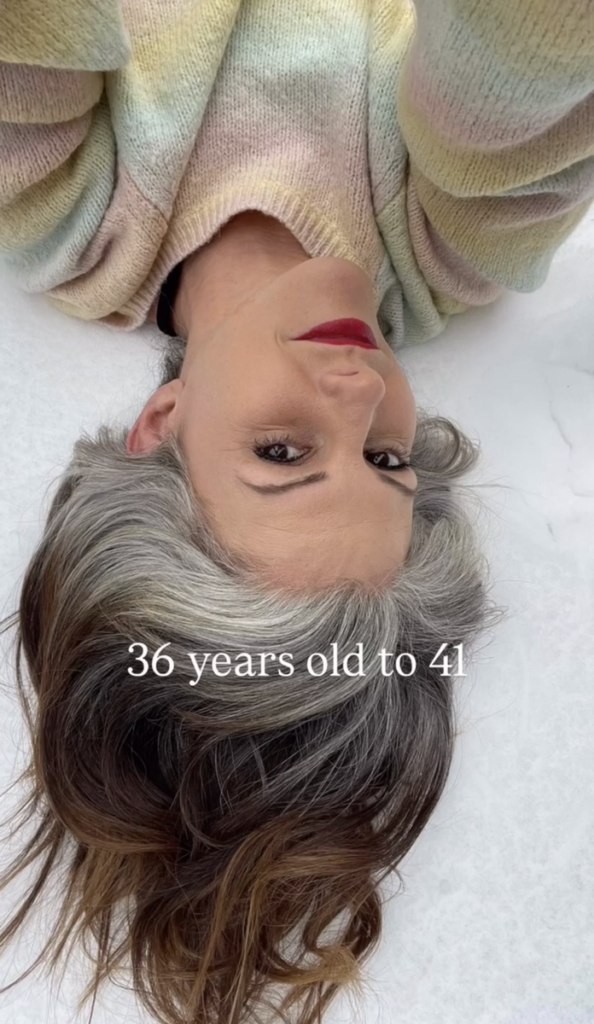 白髪を伸ばして5年後