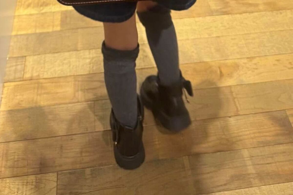 母「うちの子が選んだランドセル」→まさかのチョイスに驚き「大人っぽくて私が欲しい」「親から見ても最高」（1/3） | 育児 ねとらぼ