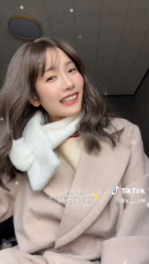 サエコさん風メイクが完成！