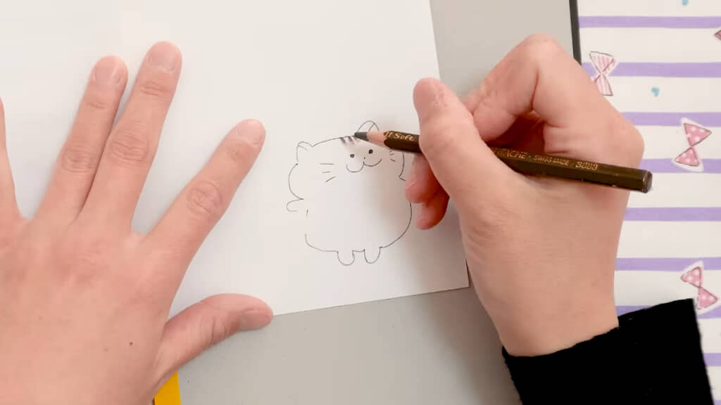 おしりを貼るのはねこちゃんのイラスト