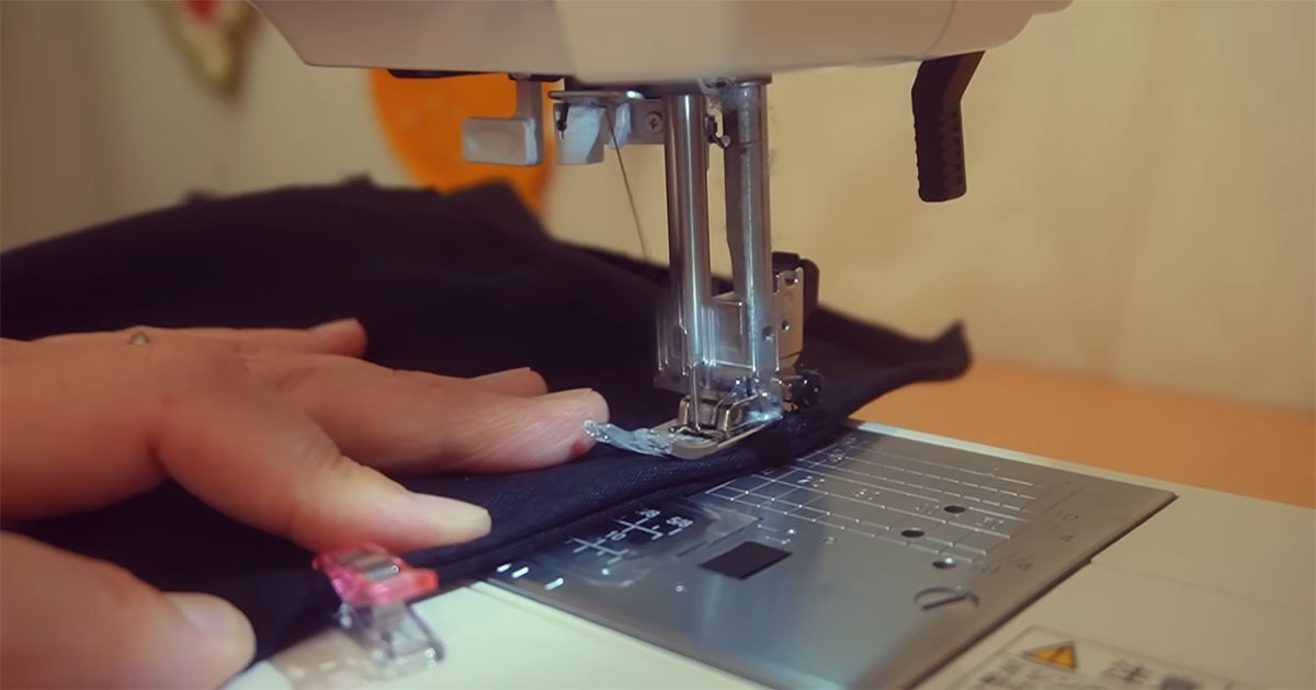 発表会に出る次女と息子→ママが“4日で4着”のフォーマル服を手作りしたら…… 「とってもお似合い」「尊敬しかありません」(1/3) | ハンドメイド ねとらぼ