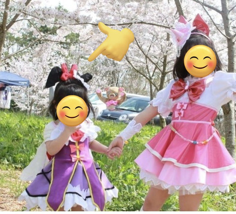 お姉ちゃんと一緒にプリキュアになりきる次女ちゃん