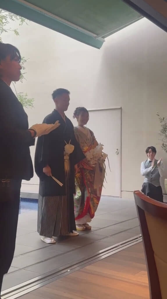 鳴り止まない拍手と歓声