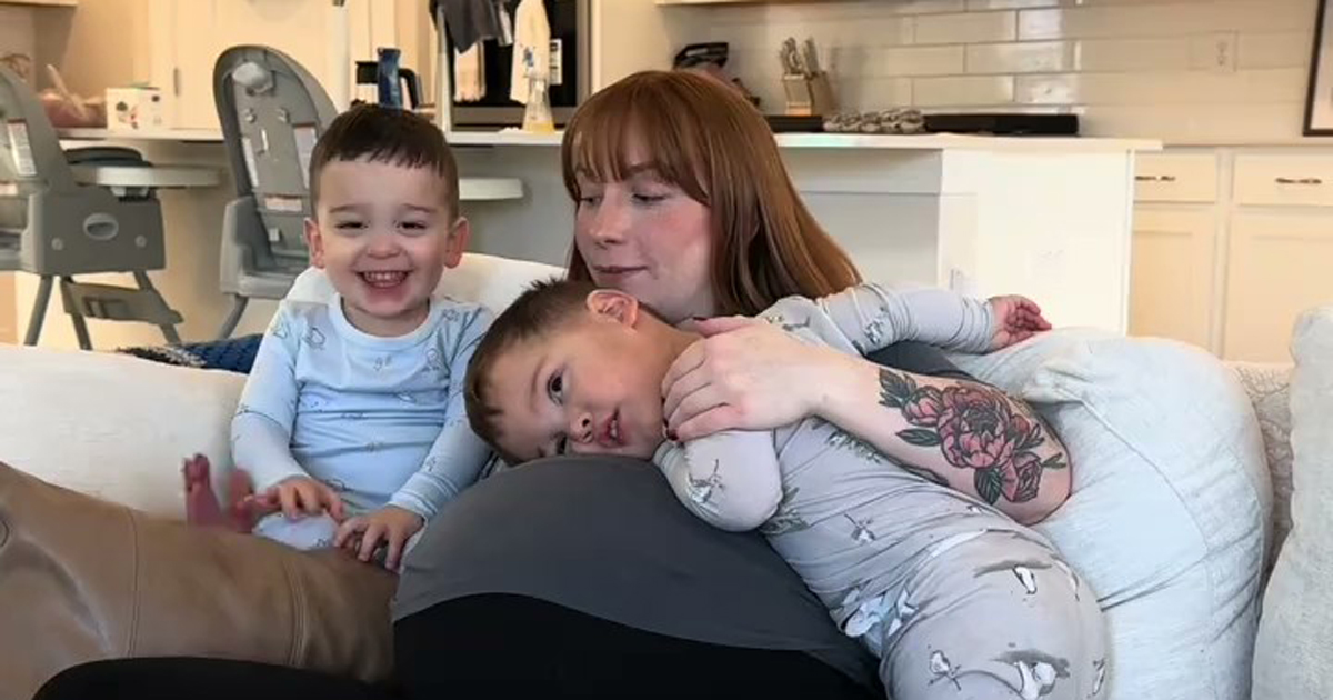 双子を生んだママ、2年後妊娠→出産すると……「すごい！」　“驚がくの奇跡”に「泣いちゃう！」「金メダルあげたい」【海外】（1/2） | 育児 ねとらぼ