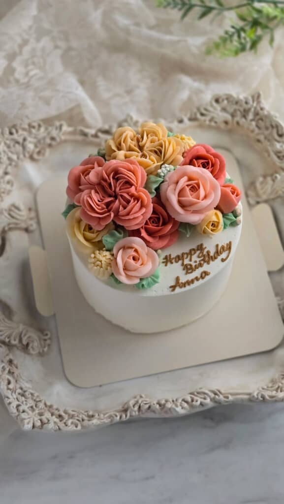 華やかなフラワーケーキ