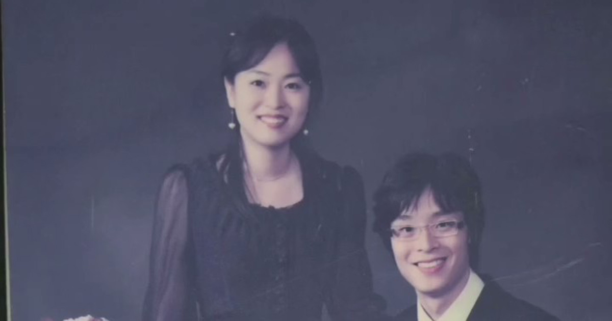 結婚1年目、初々しく寄り添う2人→21年後……「うわぁって声出た」　現在の姿が197万再生「これは拍手」「なんで歳取らないの？」【海外】（1/2） | ライフスタイル ねとらぼ