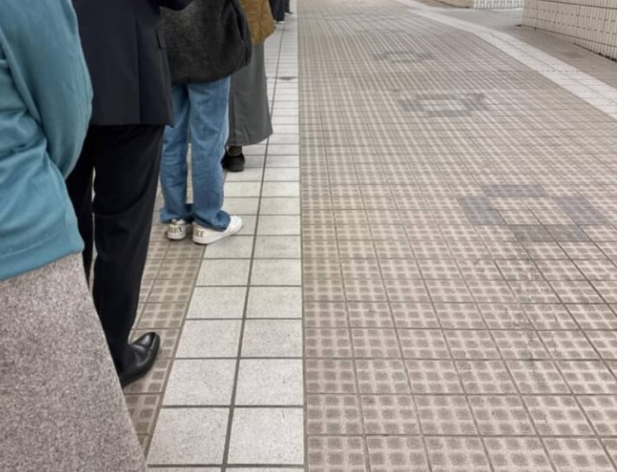 福岡市役所で見つけた“謎の行列”→並んでみたら……　意外な出会いに「これは並んじゃう」「うちの地域にもあったらいいな」（1/3） | 福岡県 ねとらぼ