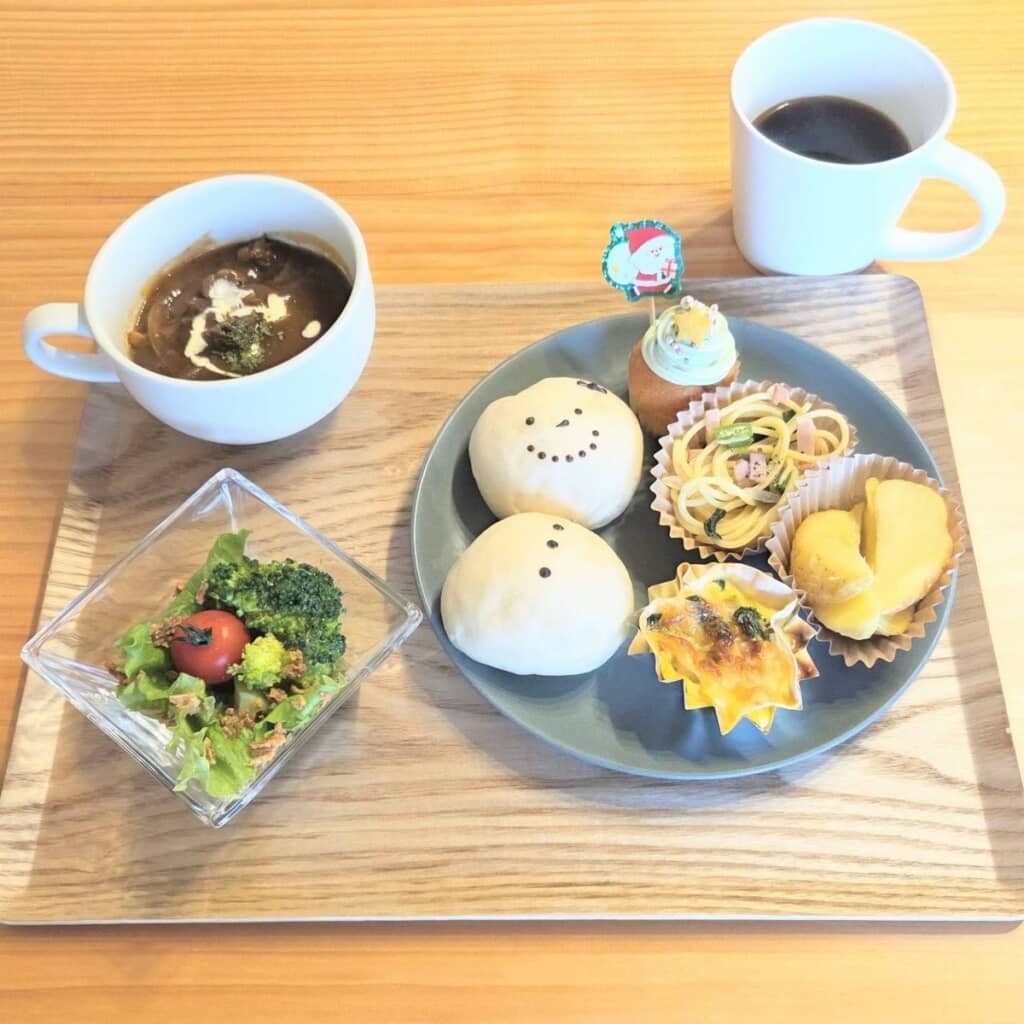 400円には見えない豪華社食