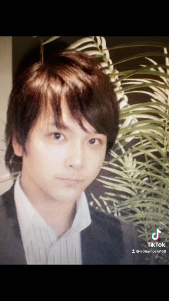 キリッとした表情が多い昔のパパ