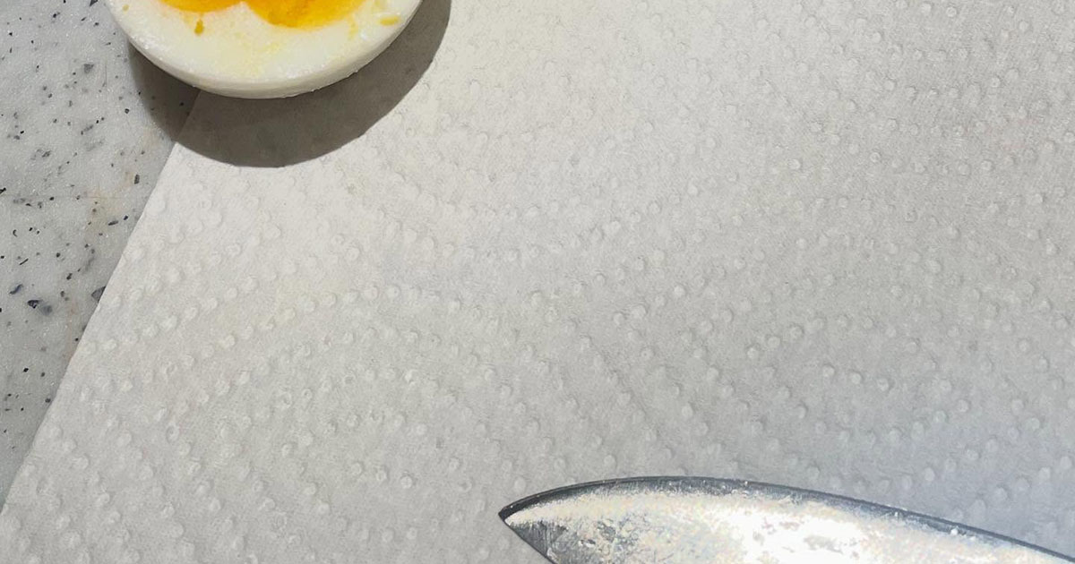 朝、なにげなく“ゆで卵”を切ったら……　信じられない断面に「そんなことあるんですか」「魔法かけたの？」（1/3） | ライフスタイル ねとらぼ