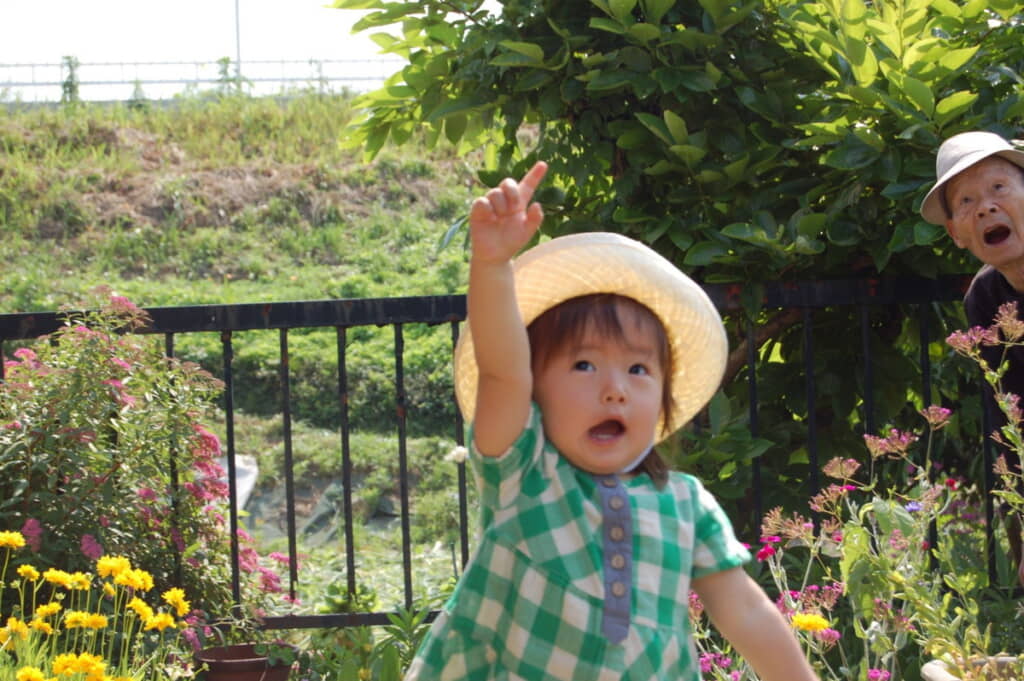 後ろにひいおじいちゃんが!