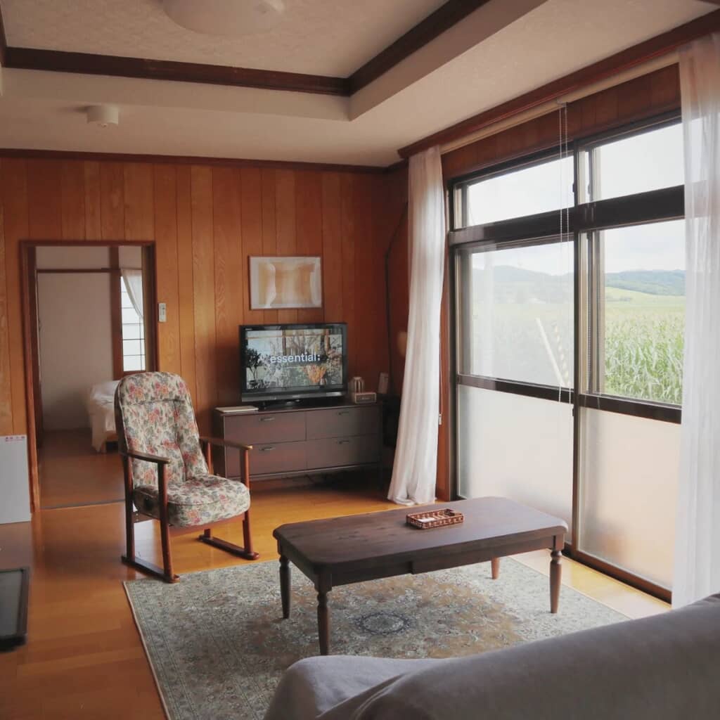 窓から十勝の景色がよく見える祖母の家