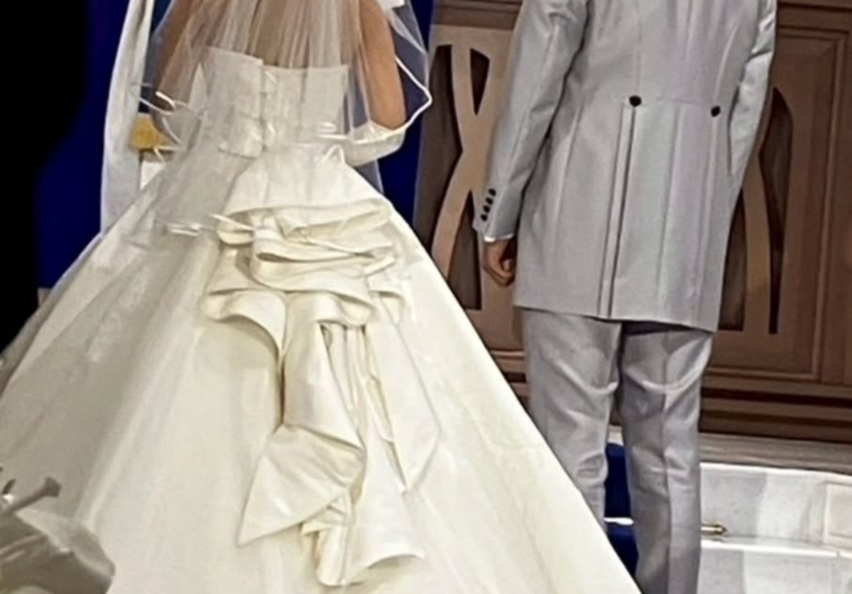 「我が娘ながらあっぱれ！」結婚式を終えた娘、のんびりしてると思いきや……　見事な“大変身”に「声出ました」「誇らしいですね」（1/3） | ハンドメイド ねとらぼ