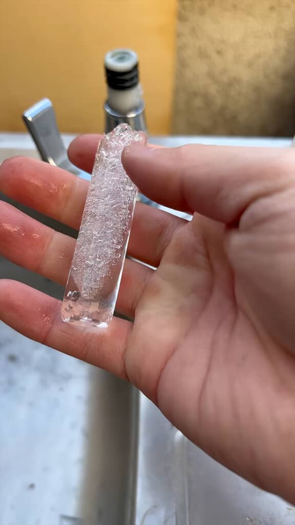 水が出なくなった水道のパイプから出てきたもの