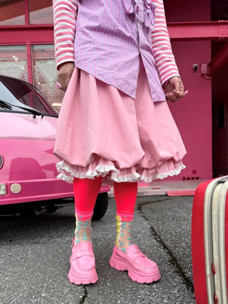 ふわっとしたバルーンパンツがとてもかわいいですね