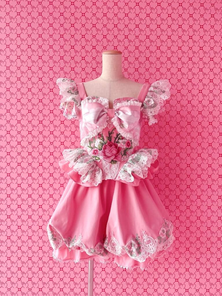 ロマンチックなバルーンスカート