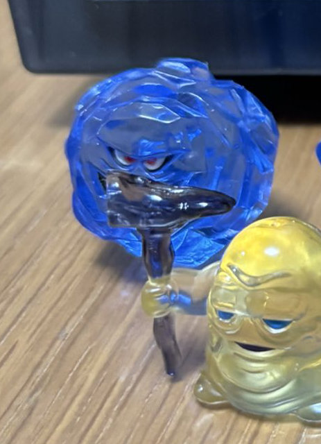 ドラクエのカプセルトイを回したら……