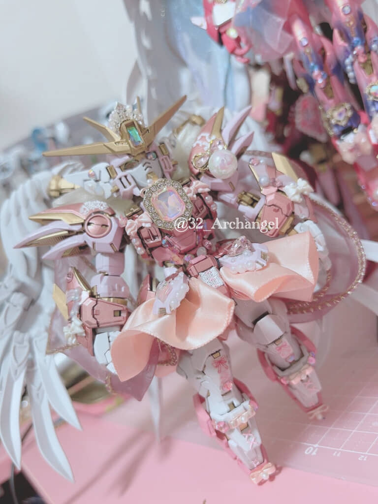 MGSDのウイングガンダムゼロ（新機動戦記ガンダムW Endless Waltz）。等身の低さも相まってかわいい