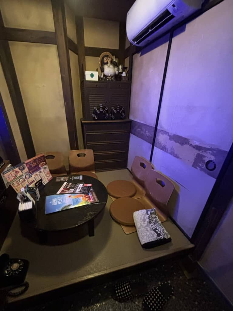 昭和レトロあふれる一室(画像提供:正義なぐるさん/@seiginaguru)