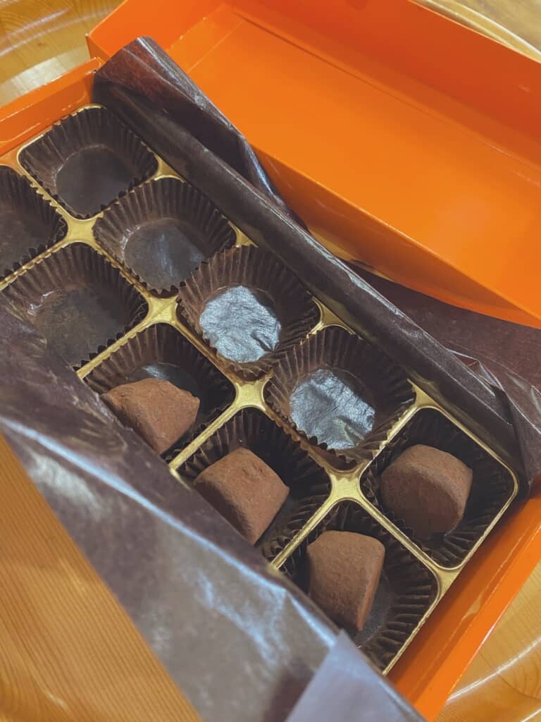 おいしすぎて半分以上食べてしまったトリュフ