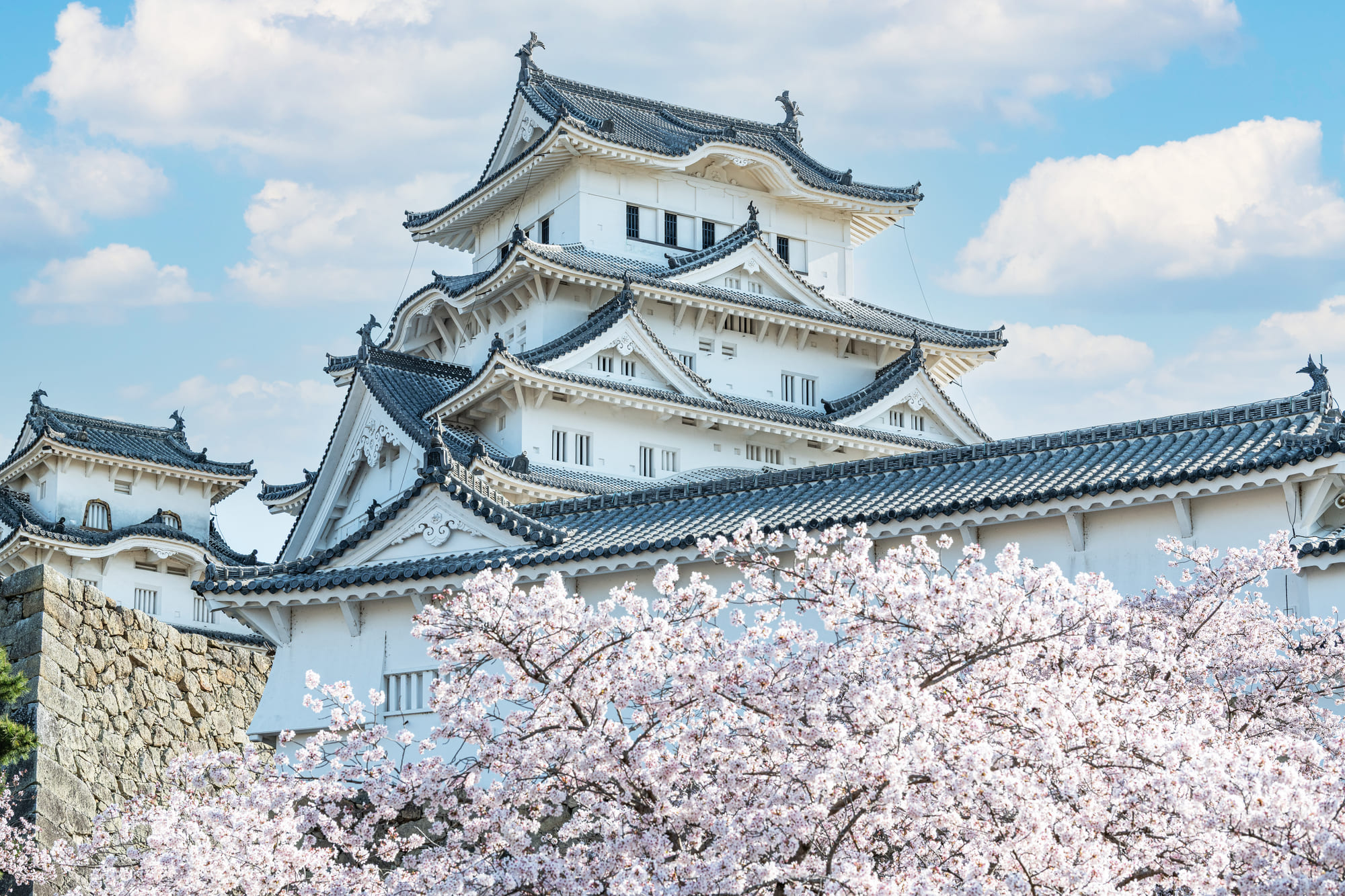 「要塞感めちゃくちゃいい」「ビジュ一番好き」　あなたが好きな「日本の城」は？　3城を紹介 | ライフスタイル ねとらぼ