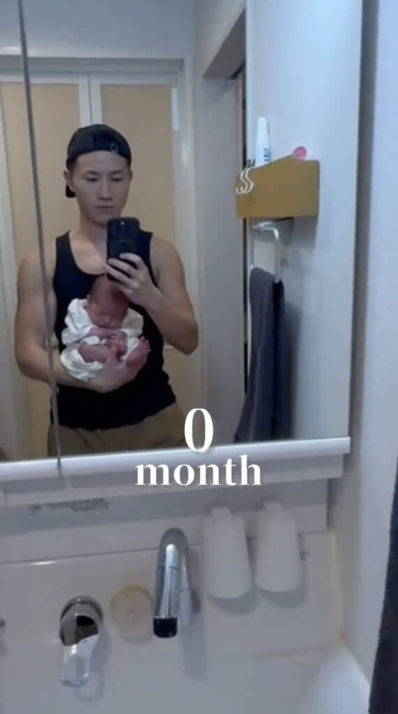 生まれたばかりのわが子と記念撮影