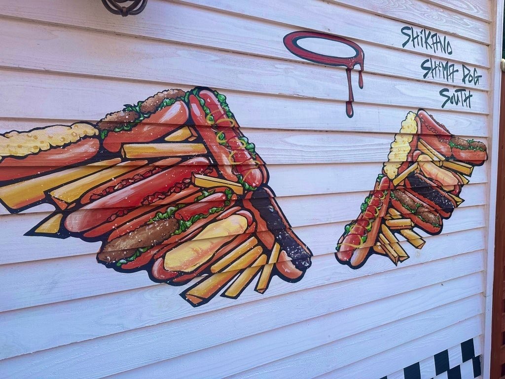 ホットドッグとポテトフライを組み合わせた絵