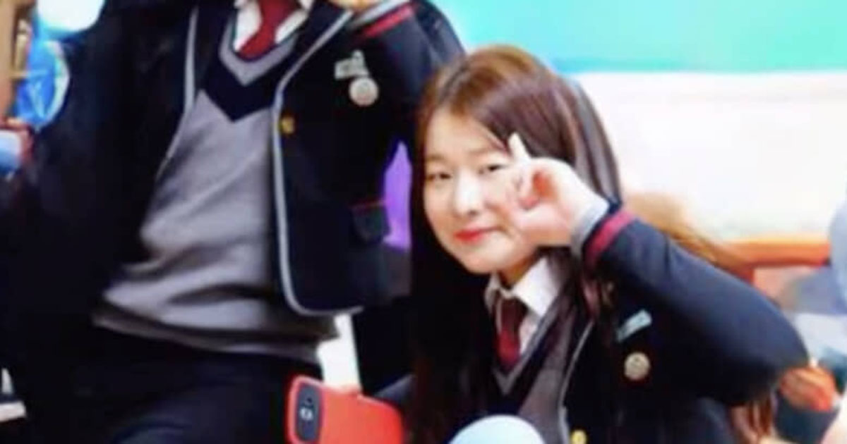 大親友の女子高生2人→14年後……「アニメみたい」　まさかの現在が740万再生「本当にすごい」「まさに運命」【海外】（1/2） | ライフスタイル ねとらぼ