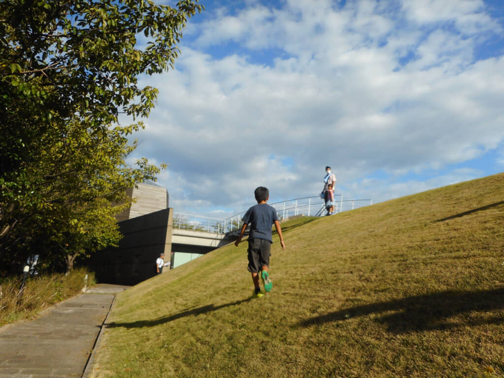 おじいさんに連れられた散歩道