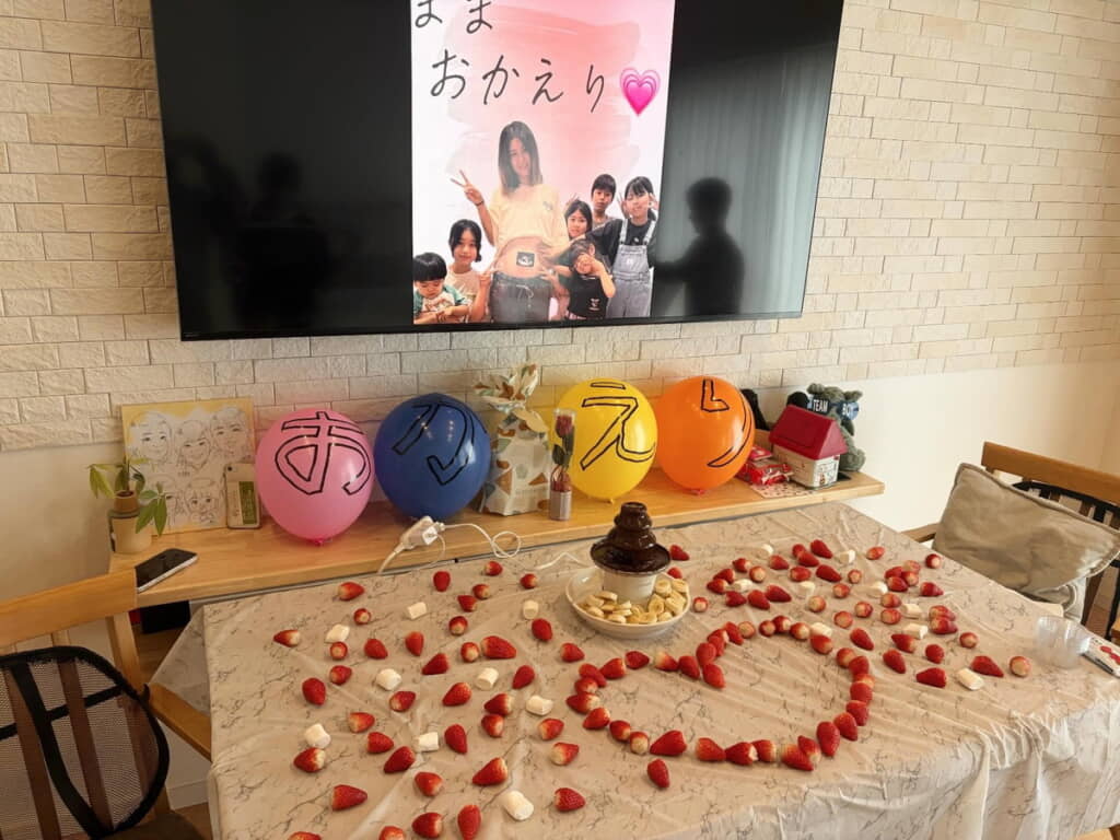 チョコレートフォンデュの用意がしてある！