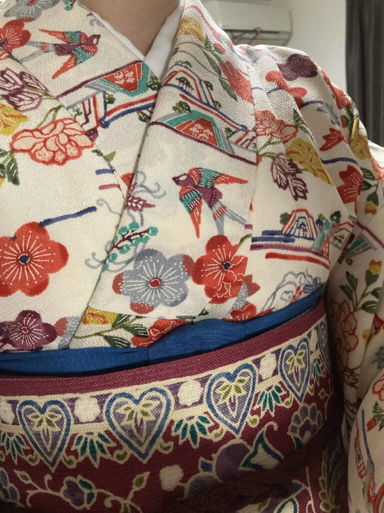 かわいくて華やかな紅型の着物