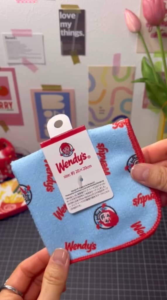 セリアのタオルハンカチ